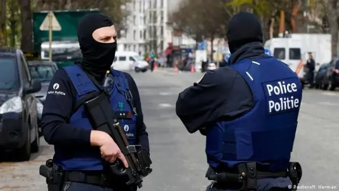 مقتل شخصين في هجوم بإطلاق نار استهدف مواطنين سويديين وسط بروكسل