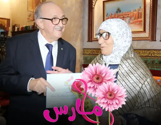 محمد الجم يستحضر والدته المتوفية