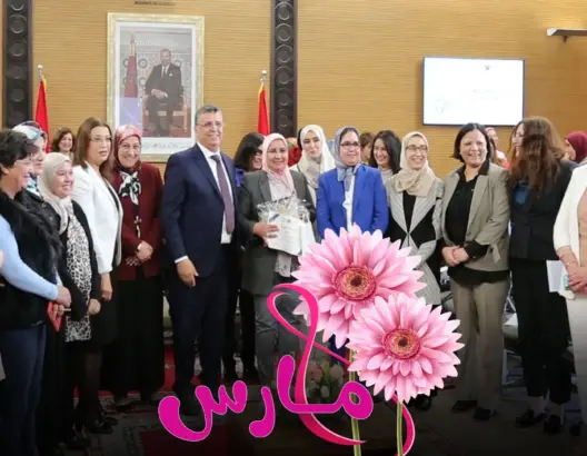 اعترافا بمجهوداتهن.. وزير العدل يحتفل بموظفات وزارته في يومهن العالمي