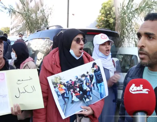 الأساتذة المتعاقدون يهددون بـ”إنهاء الموسم الدراسي”