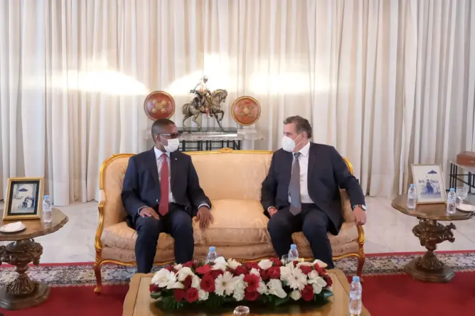 اللجنة العليا المشتركة المغربية – الموريتانية .. أخنوش يستقبل الوزير الأول الموريتاني      