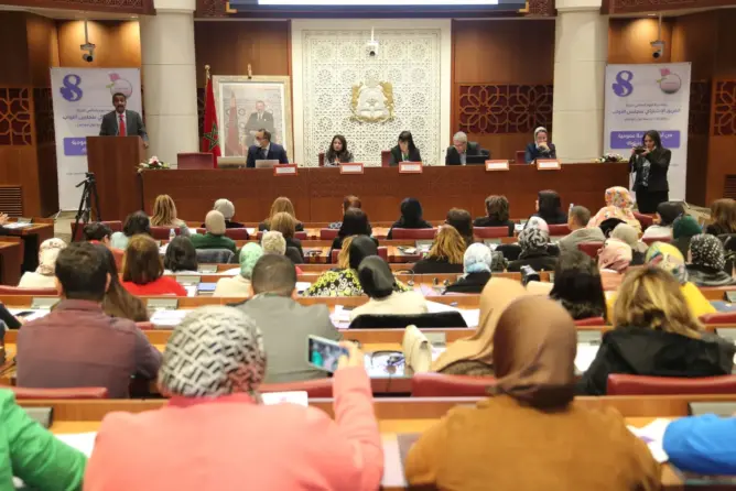 فريق “الوردة” بـ”النواب” يدعو إلى نمط استثماري جديد وتعويض التراخيص بدفاتر تحملات دقيقة