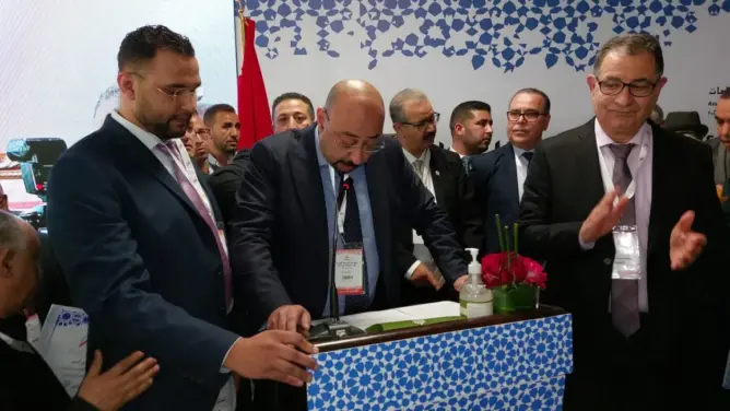 بدون انتخابات ووسط “فوضى”.. البام يحتفظ برئاسة جمعية رؤساء المجالس الجماعية