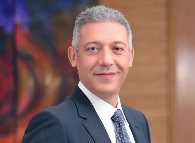 بنصالح: مفاوضاتنا مع “القرض الفلاحي الفرنسي” لتفويت حصصه بـ”مصرف المغرب” في مراحل متقدمة