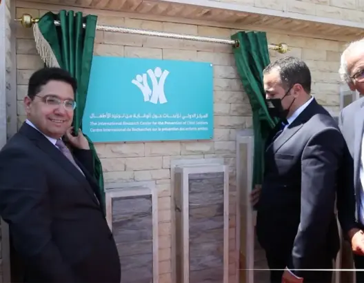 المغرب يفتتح مركزا دوليا لمنع تجنيد الأطفال.. وبوريطة: البوليساريو تمارس جريمة ضد الإنسانية (فيديو)