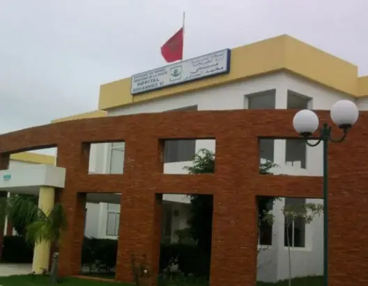 تزامن مع زيارة وزير الصحة.. اشتباك بين طبيبين بطنجة ينتهي بولاية الأمن