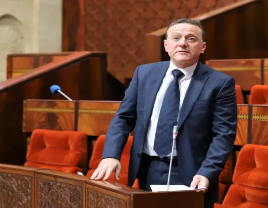 نقابة: تدبير وزارة النقل لا يحقق العدالة للمهنيين.. وشعون يطالب بتنزيل المخرجات الخمس