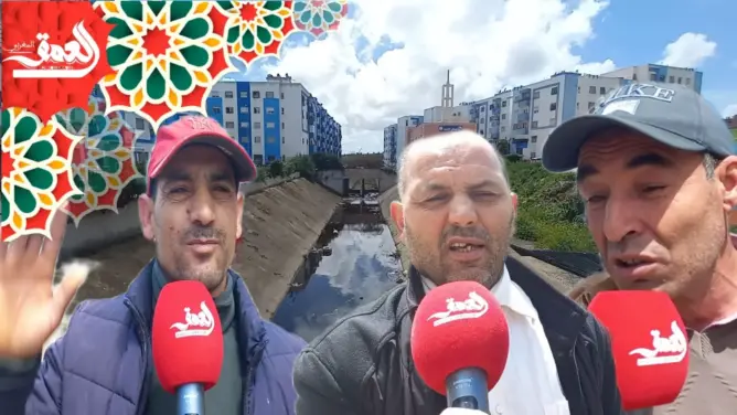 “الواد الحار” يخرج ساكنة إقامة النخيل بالجديدة إلى الاحتجاج