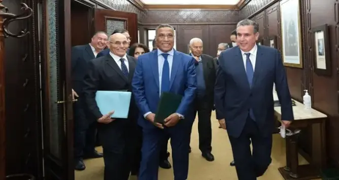 المخارق