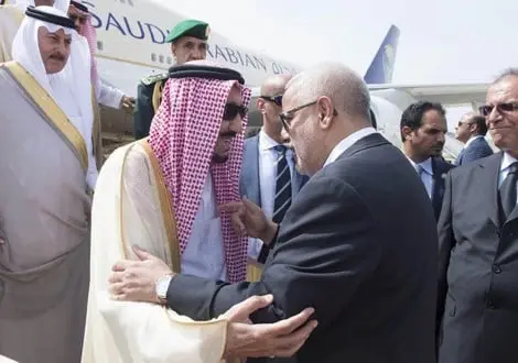 بنكيران يستقبل ملك السعودية بطنجة سنة 2015