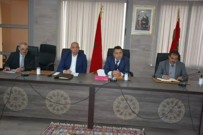 لجنة التنمية البشرية بأزيلال تخصص 118 مليون درهم لإنجاز 34 مشروعا