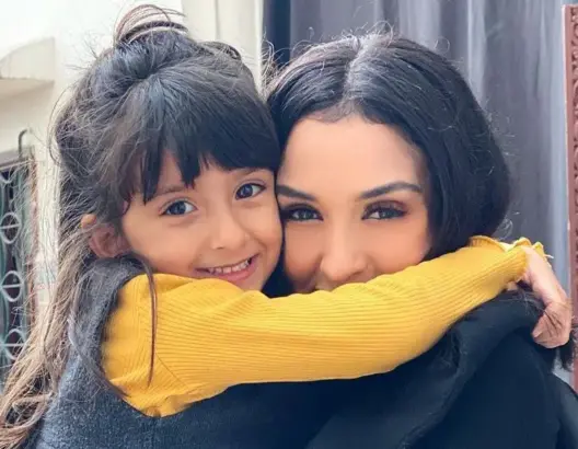 إشادة بأداء الطفلة ألاء عصاب في مسلسل “سلمات أبو البنات”