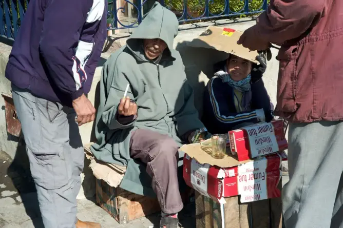 رسميا.. زيادات جديدة في أسعار السجائر بالمغرب تدخل حيز التنفيذ (لائحة)