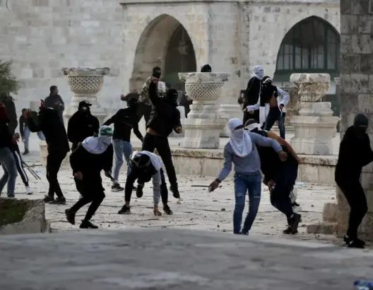 استشهاد شابين فلسطينيين رميا برصاص الاحتلال في الضفة الغربية