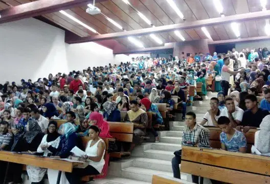 وزارة التعليم العالي تنهي زمن “الإجازة المهنية” وتخلق ارتباكا في صفوف الطلبة