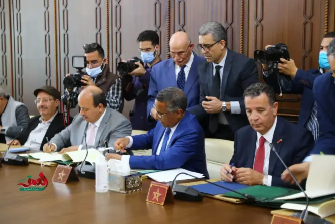 مطالب برفع “السميك” إلى 5000 درهم .. والباطرونا تتذرع بهروب الشركات الأجنبية