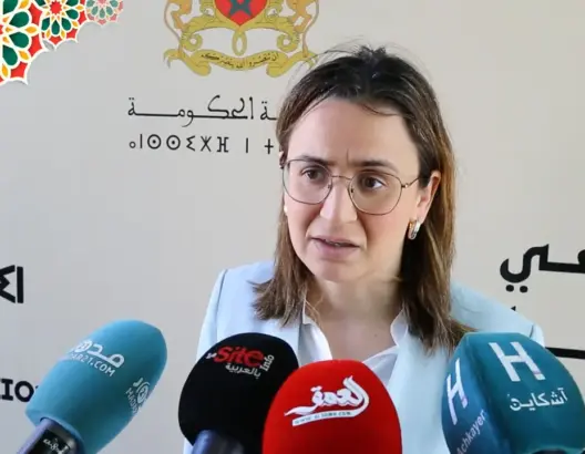 يهم الأسر المغربية.. عطلة لـ15 يوما مدفوعة الأجر للآباء في حالة ازدياد مولود لهم (فيديو)