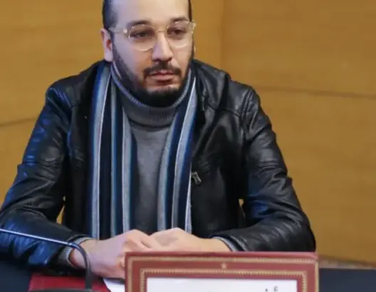 الظلام يحاصرنا…