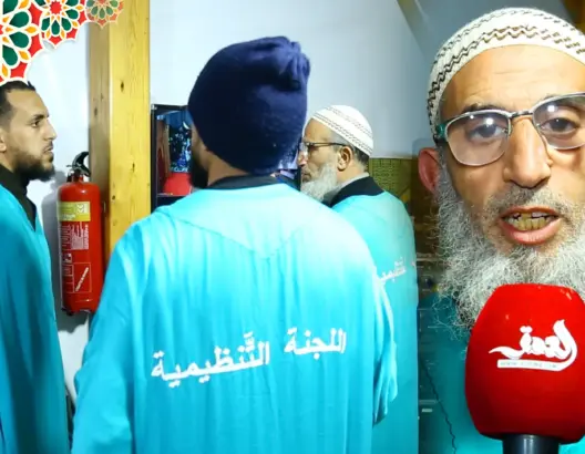نظموا أكبر مصلى بسلا سابقا.. هكذا سهر جمال وأبناؤه وشباب القرية على تنظيم مصلى التراويح بـ”الكاموني”