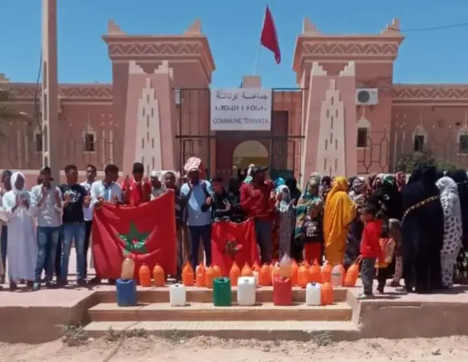 “حسابات انتخابية” تحرم سكان دوار نواحي زاكورة من مياه الشرب