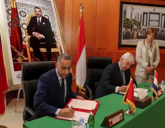 الحموشي يوقع “خطاب نوايا” مع الشرطة الهولندية لمواجهة الجريمة المنظمة والإرهاب (صور)