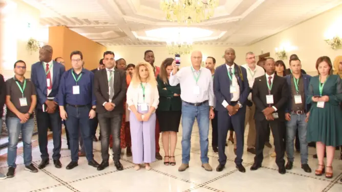 خلال الاجتماع الدولي ضد داعش بمراكش.. صحافيون مغاربة وأجانب يستنكرون اغتيال أبو عاقلة