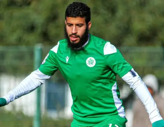 لا تزال اهتمامات الأندية تتهاطل على لاعب خط وسط النادي المولودية الوجدية، ياسين البحيري