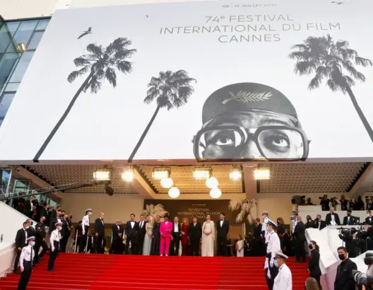 بعد أن حاصره كوفيد .. مهرجان كان السينمائي في فرنسا يستعيد نشاطه الطبيعي