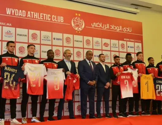 بشروط مالية صارمة.. جامعة الكرة تحدد موعد سوق الانتقالات الصيفية بالمغرب