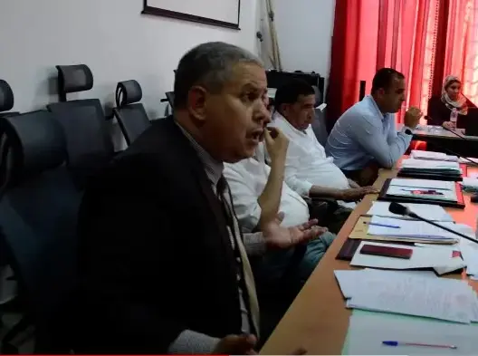 باشا الفقيه بنصالح يؤكد أن الهوة تتسع بين المجلس الجماعي والمواطنين