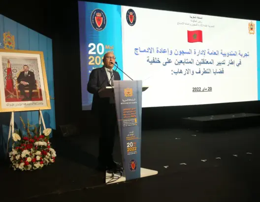 سجون المغرب تضم 842 معتقلا في قضايا الإرهاب .. 78% منهم شباب وتعلميهم ضعيف(فيديو)