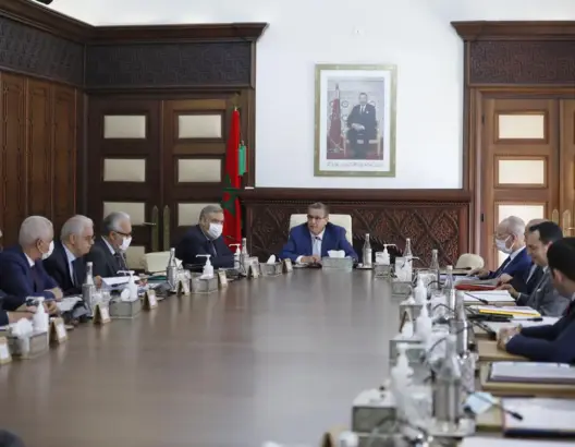 تقرير يقيّم مدى التزام الحكومة بوعودها ويبرز مكامن الخلل بعد مرور سنة من ولايتها