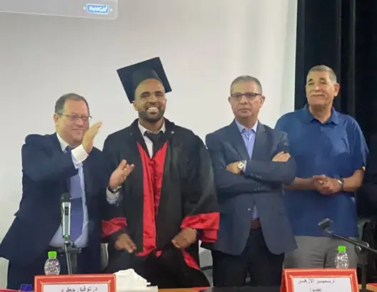 الفنان محمد باسو ينال شهادة الدكتوراه بميزة “مشرف جدا” (صور)