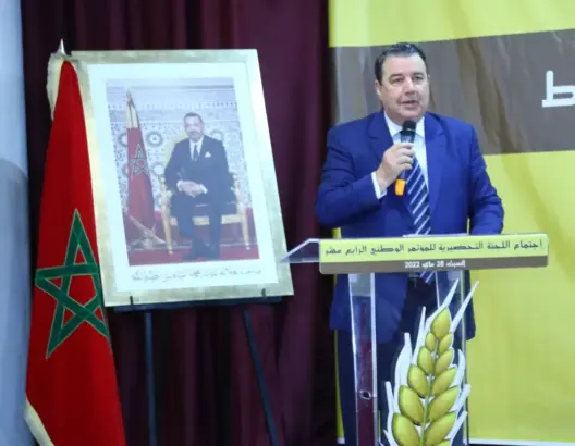 السنتيسي: أوزين يملك من الشرعية والشعبية ما يؤهله لخلافة لعنصر على رأس “السنبلة”