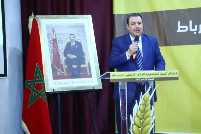 السنتيسي: أوزين يملك من الشرعية والشعبية ما يؤهله لخلافة لعنصر على رأس “السنبلة”
