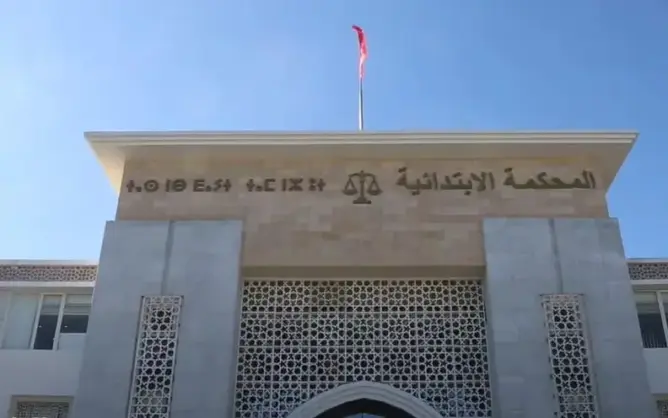 منهم 15 قاصرا.. إيداع 35 شخصا رهن الاعتقال بعد أحداث شغب في مباراة طنجة وبركان
