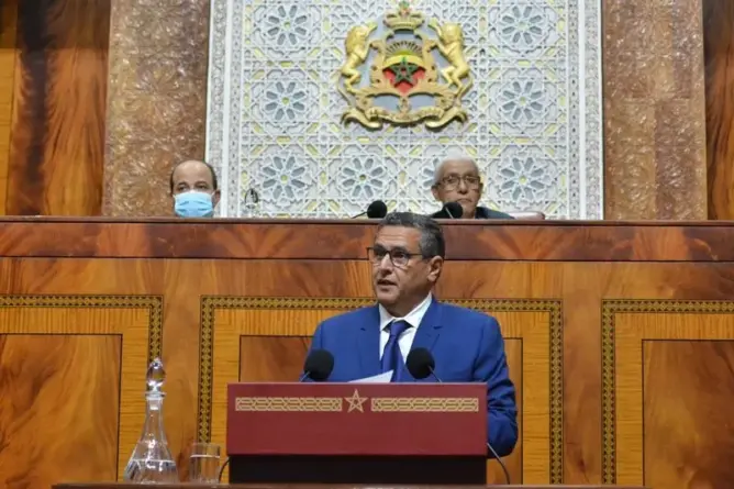 النوحي: %82 من أسئلة البرلمان لرئيس الحكومة خلال آخر 10 سنوات لم تحترم السياسة العامة