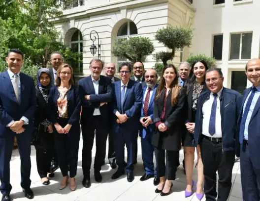 لقاء ثنائي بين الهيئة المغربية لضبط الكهرباء ونظيرتها الفرنسية لضبط الطاقة بمقرها في باريس