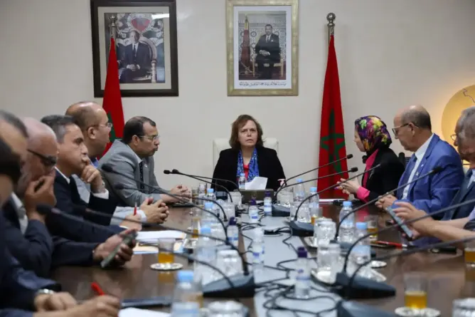 “جمعية رؤساء مجالس العمالات والأقاليم” ووزارة التضامن يتدارسان أوجه التعاون بين الجانبين