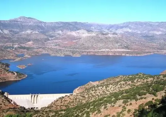 أمطار الخير تعيد الروح إلى سدود المغرب وتملأ بعضها بنسبة 100%
