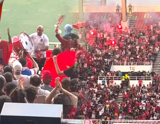 تفاعل الجمهور المغربي مع مباراة أسود الأطلس