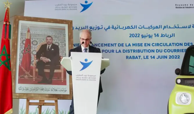 سيارات كهربائية مغربية الصنع تشرع في توزيع البريد والطرود