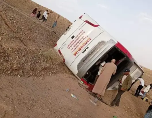 إصابات خطيرة إثر اصطدام حافلة لنقل المسافرين بسيارة خفيفة نواحي ورزازات (صور)  
