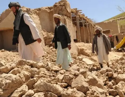 ارتفاع قتلى زلزال أفغانستان إلى 1500.. والأمطار والتضاريس الصعبة تُعقد جهود الإنقاذ