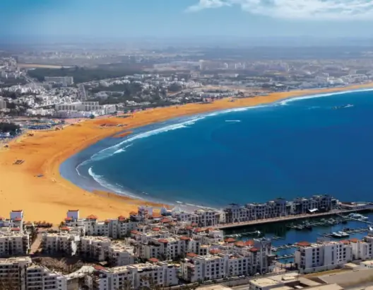علماء يكتشفون أن البحر “يغسل” النفس من الاكتئاب والقلق والهموم