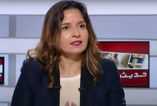 “قبلة باريس”.. حقوقيات: مصالح اقتصادية وراء حملة الضغط على بنعلي