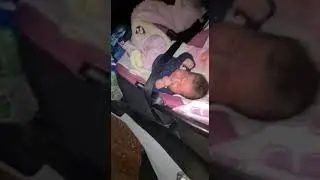 قوات الاحتلال تعتقل زوجين وتترك طفليهما داخل السيارة لوحدهما ليلا (فيديو)