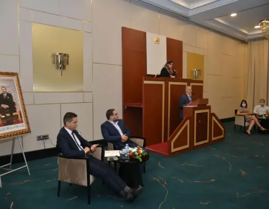 قافلة البرلمان المتنقل تحط بالدار البيضاء سطات وشباب الجهة يترافعون عن قضايا السياسات العمومية