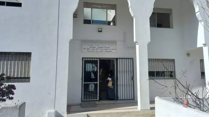 توقيف موظف بملحقة إدارية بطنجة يشتبه في تزويره لوثائق سيارات مسروقة
