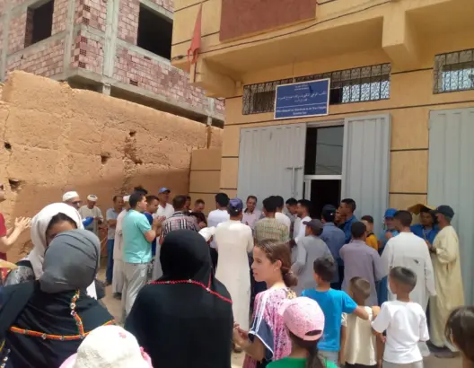 الماء يخرج مواطنين للإحتجاج بالنقوب نواحي زاكورة